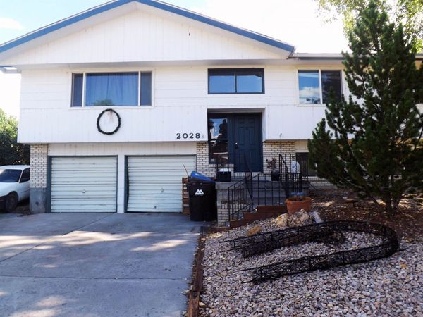 2028 Cambridge Street , Montrose, CO 81401