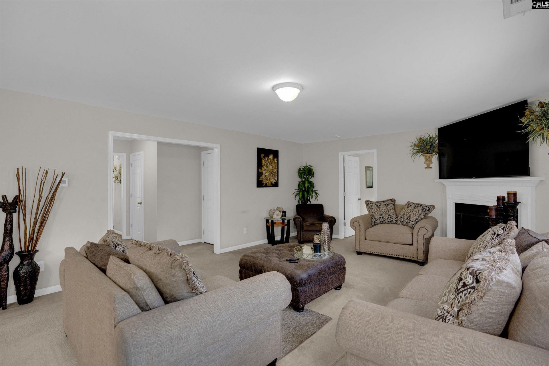 516 Foxstone Drive  Photo 15