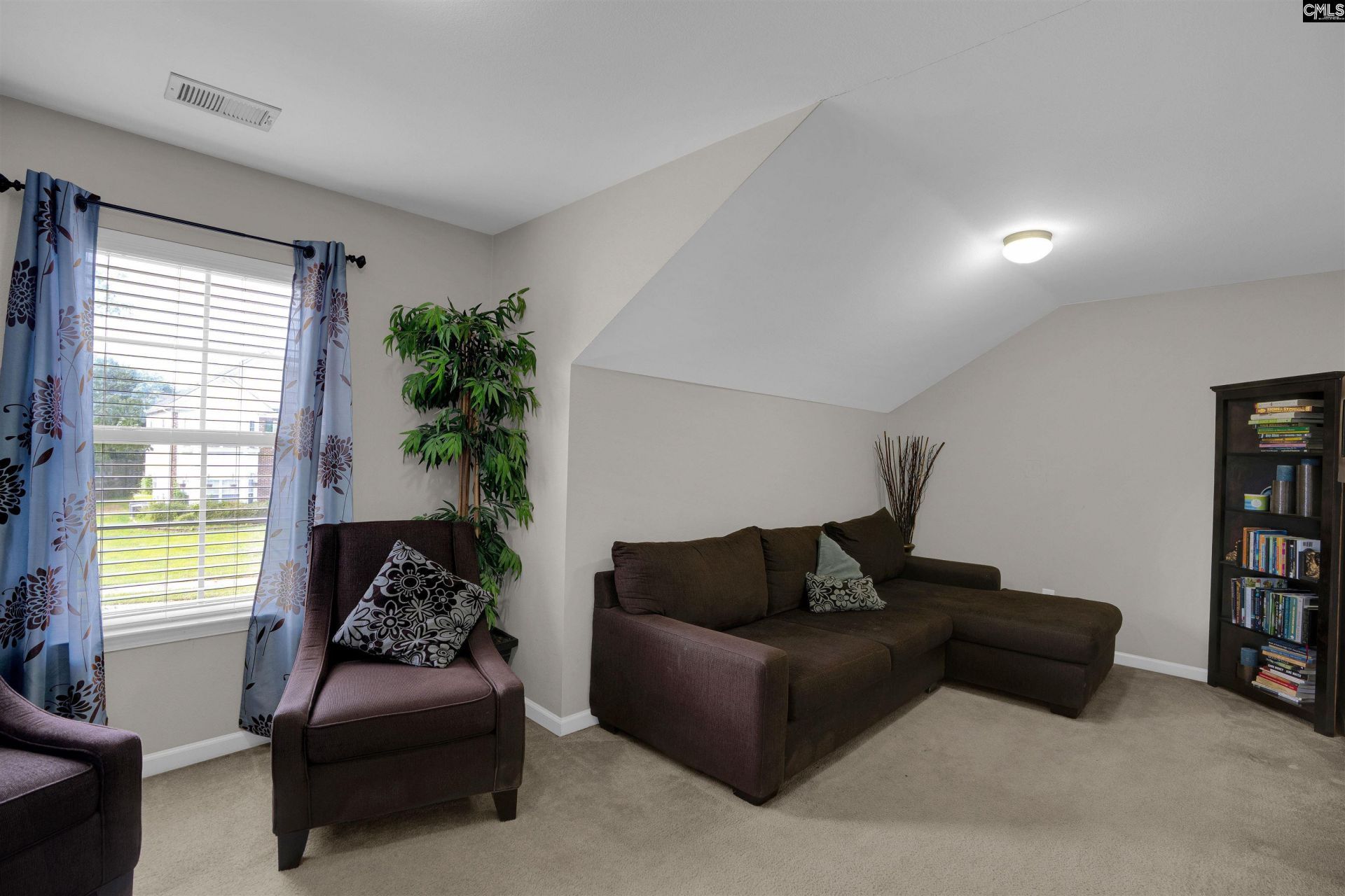 516 Foxstone Drive  Photo 25