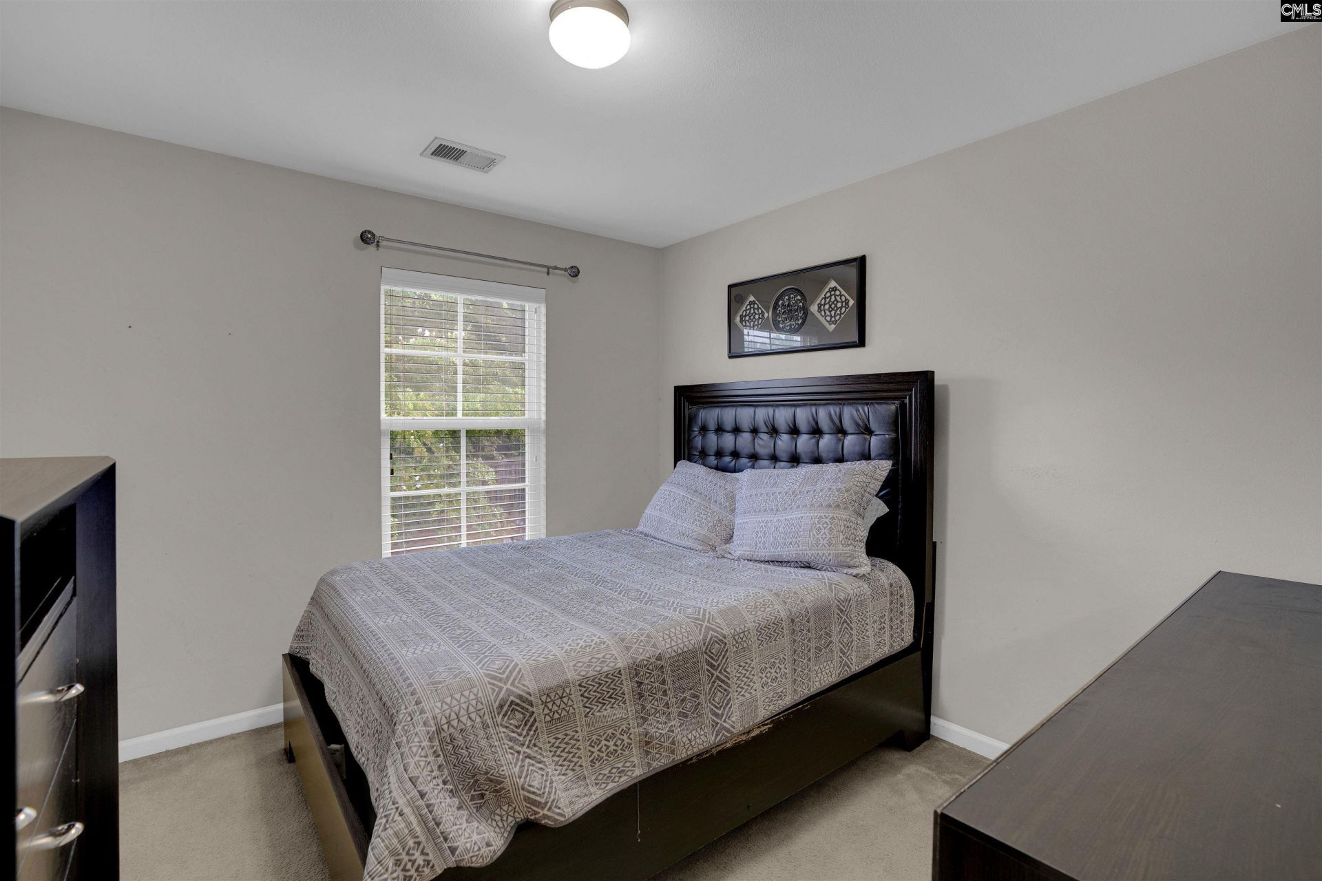 516 Foxstone Drive  Photo 30