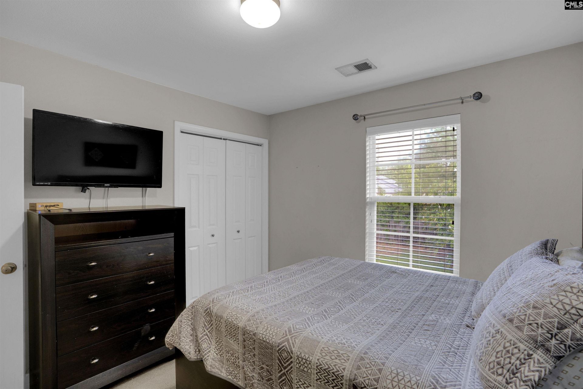 516 Foxstone Drive  Photo 31