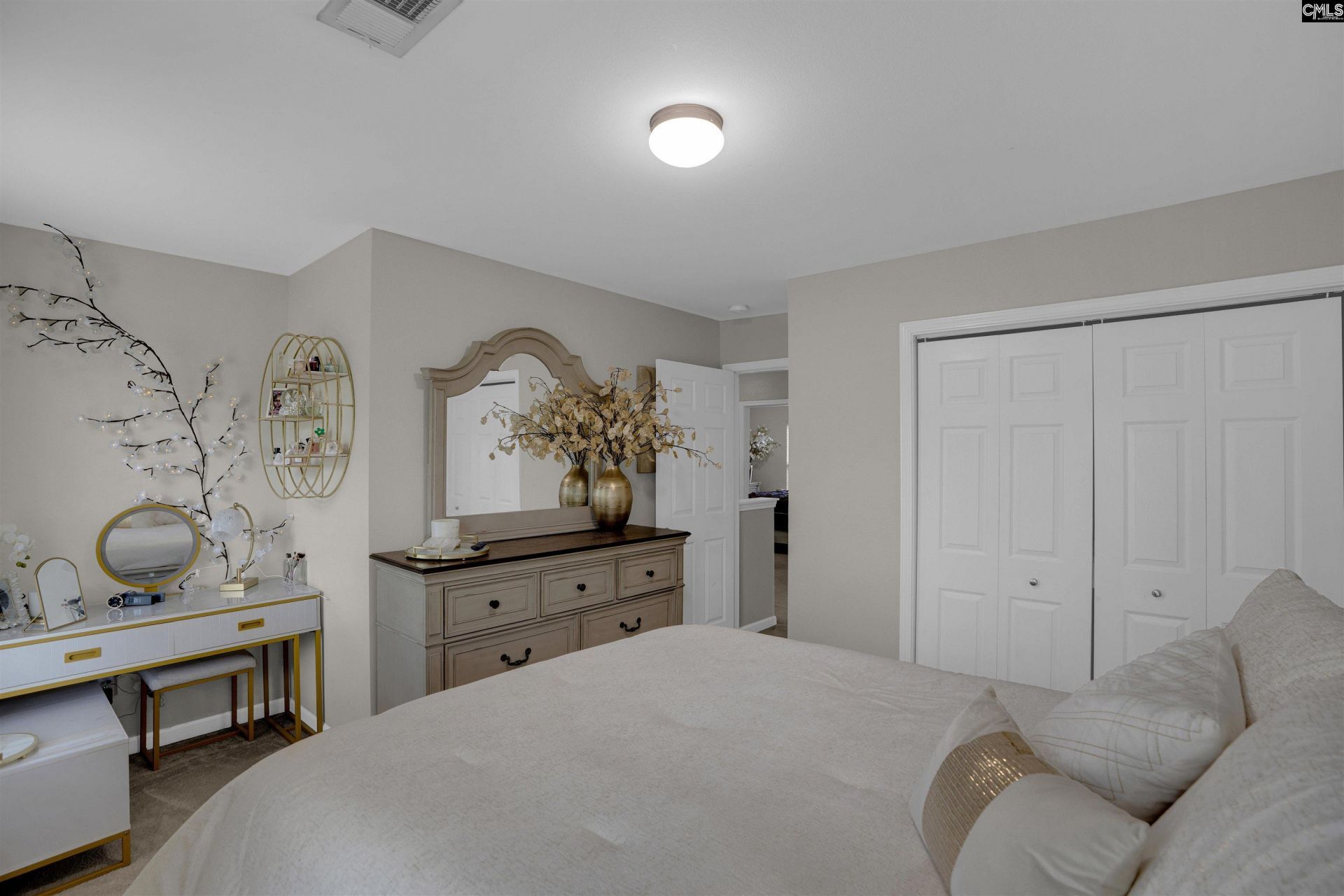 516 Foxstone Drive  Photo 33