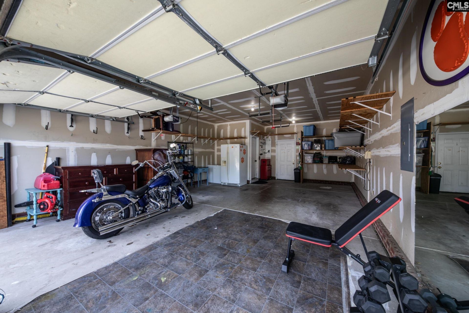 325 Buckthorne Drive Photo 32
