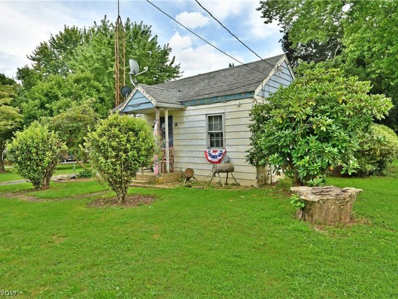 8114 W Lincoln Street NE, Masury, OH 44438 Photo 16