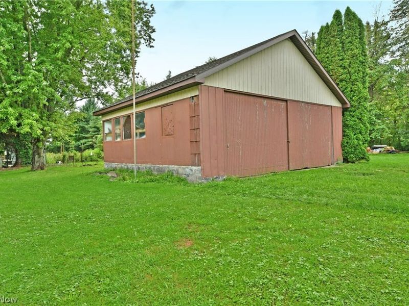 8114 W Lincoln Street NE, Masury, OH 44438 Photo 17