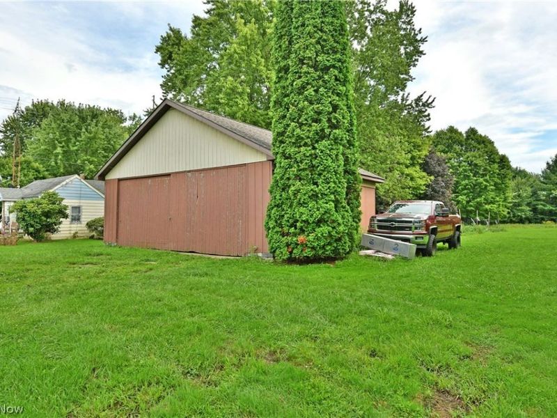 8114 W Lincoln Street NE, Masury, OH 44438 Photo 19