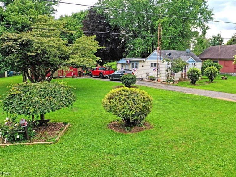 8114 W Lincoln Street NE, Masury, OH 44438 Photo 3
