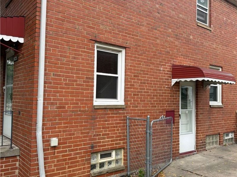 9725 S Highland Avenue, Garfield Heights, OH 44125 Photo 23