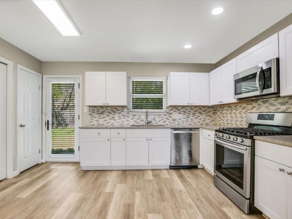 6026 Bluebell CIR, Austin, TX 78741
