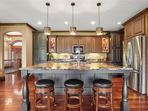 1154 Kettering Rd, Marion, IA 52302