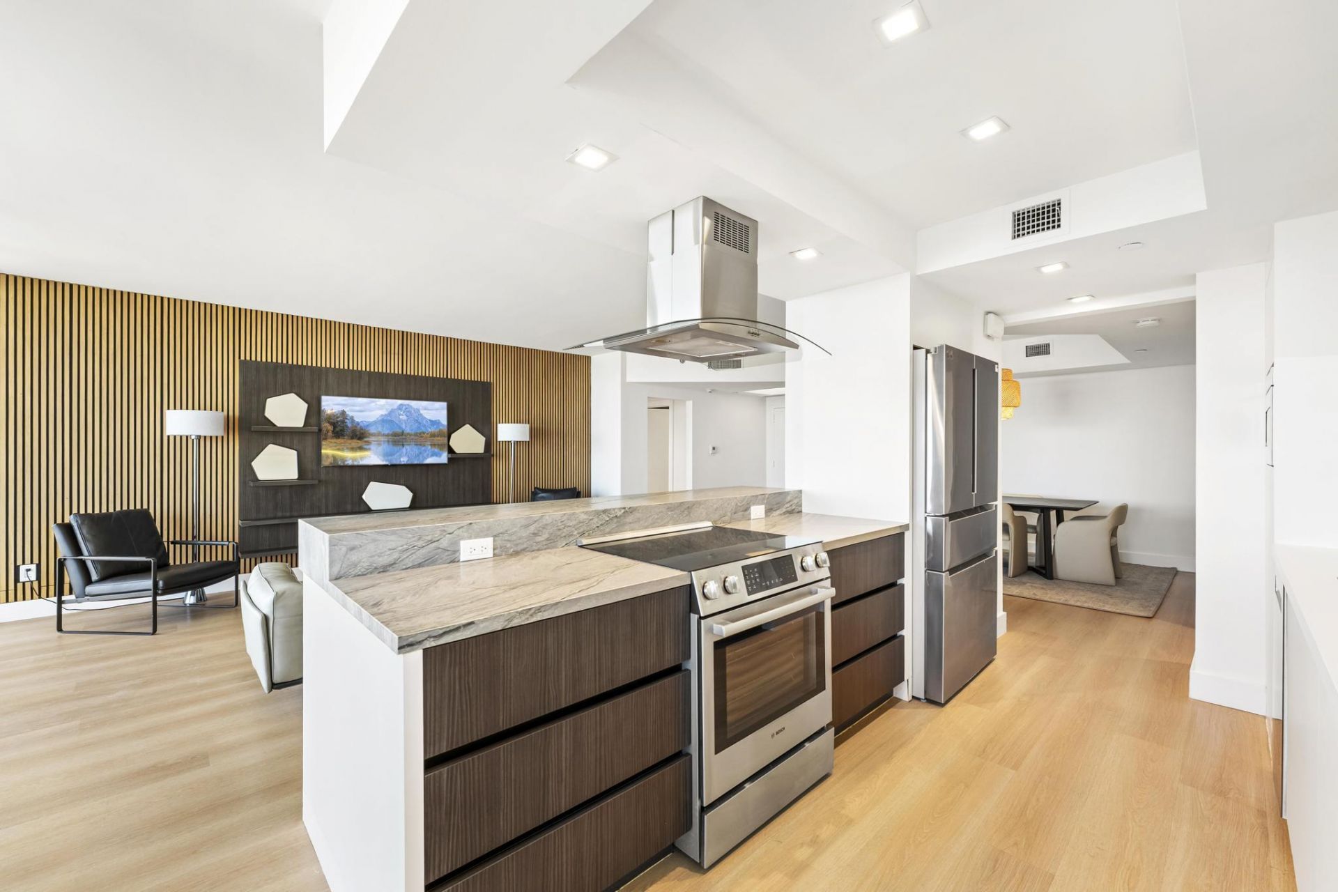 2000 Island Boulevard, Unit 903, Aventura, FL 33160 Photo