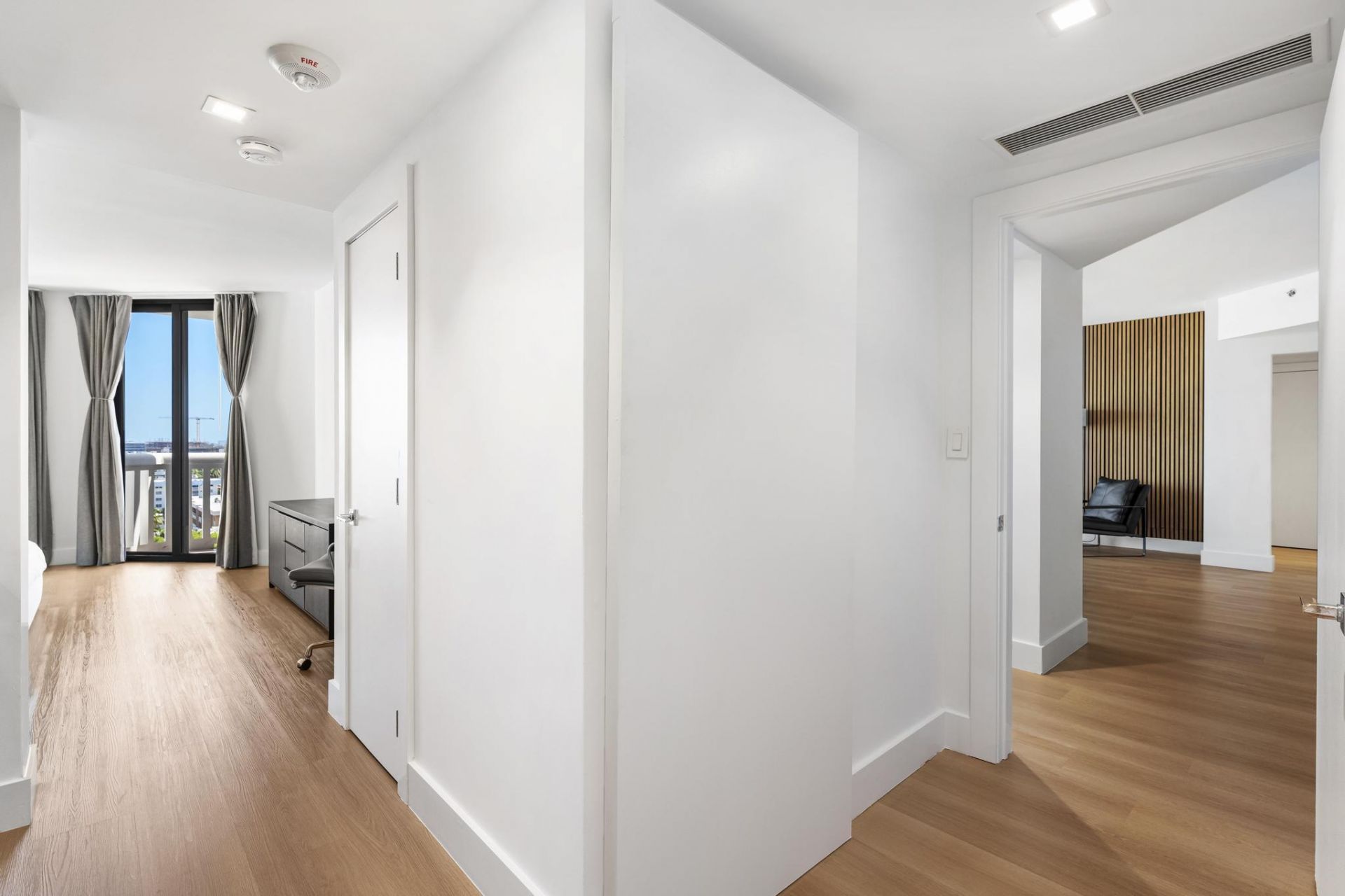 2000 Island Boulevard, Unit 903, Aventura, FL 33160 Photo