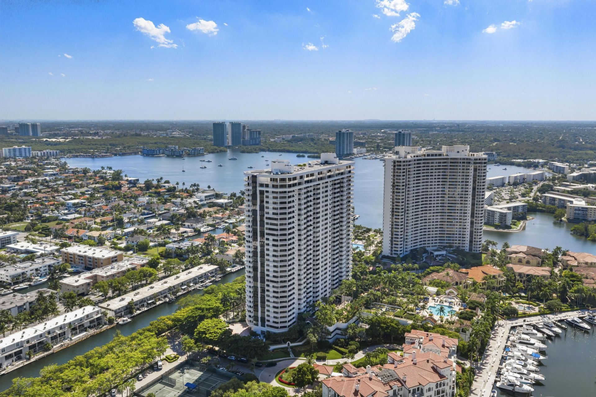 2000 Island Boulevard, Unit 903, Aventura, FL 33160 Photo
