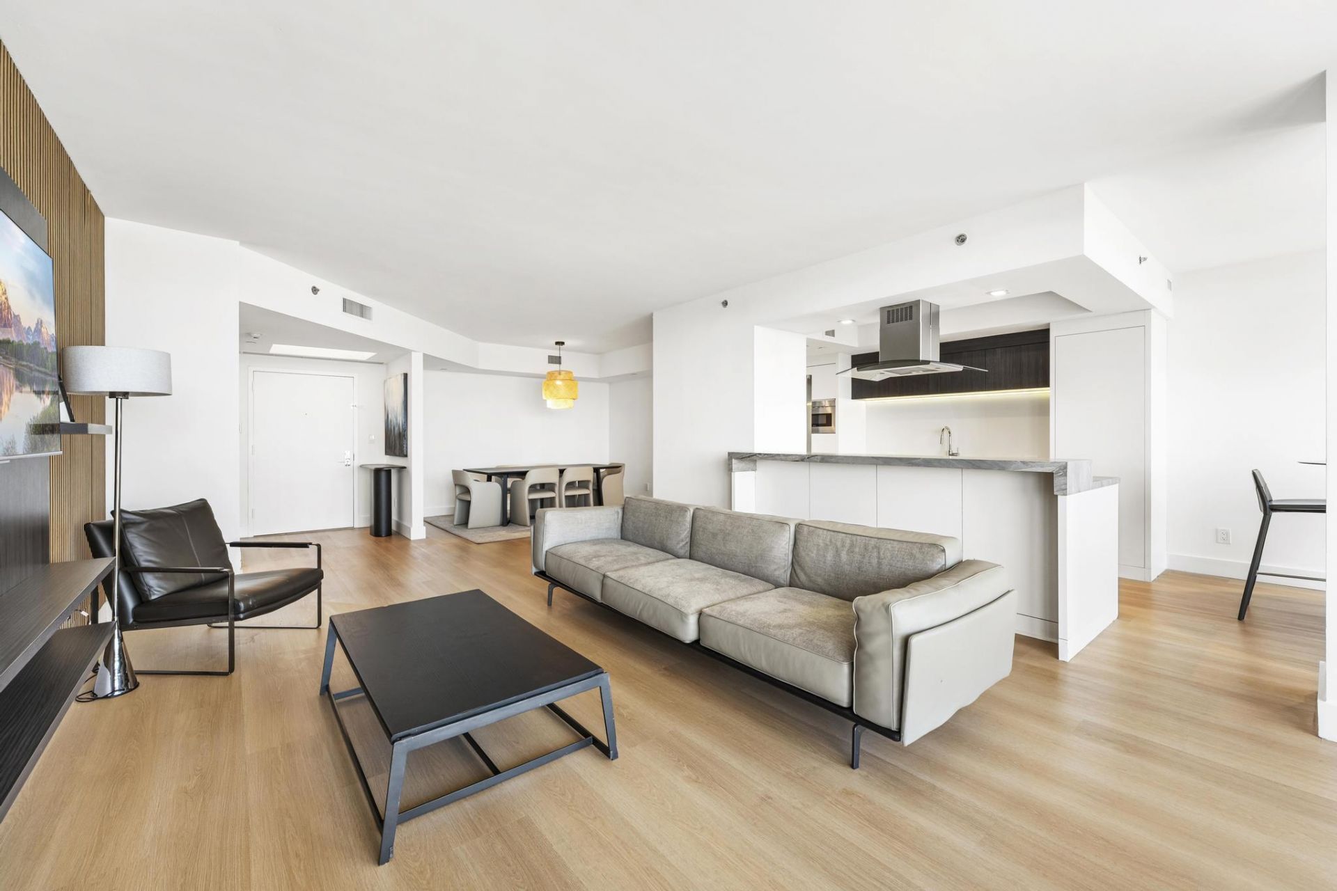 2000 Island Boulevard, Unit 903, Aventura, FL 33160 Photo