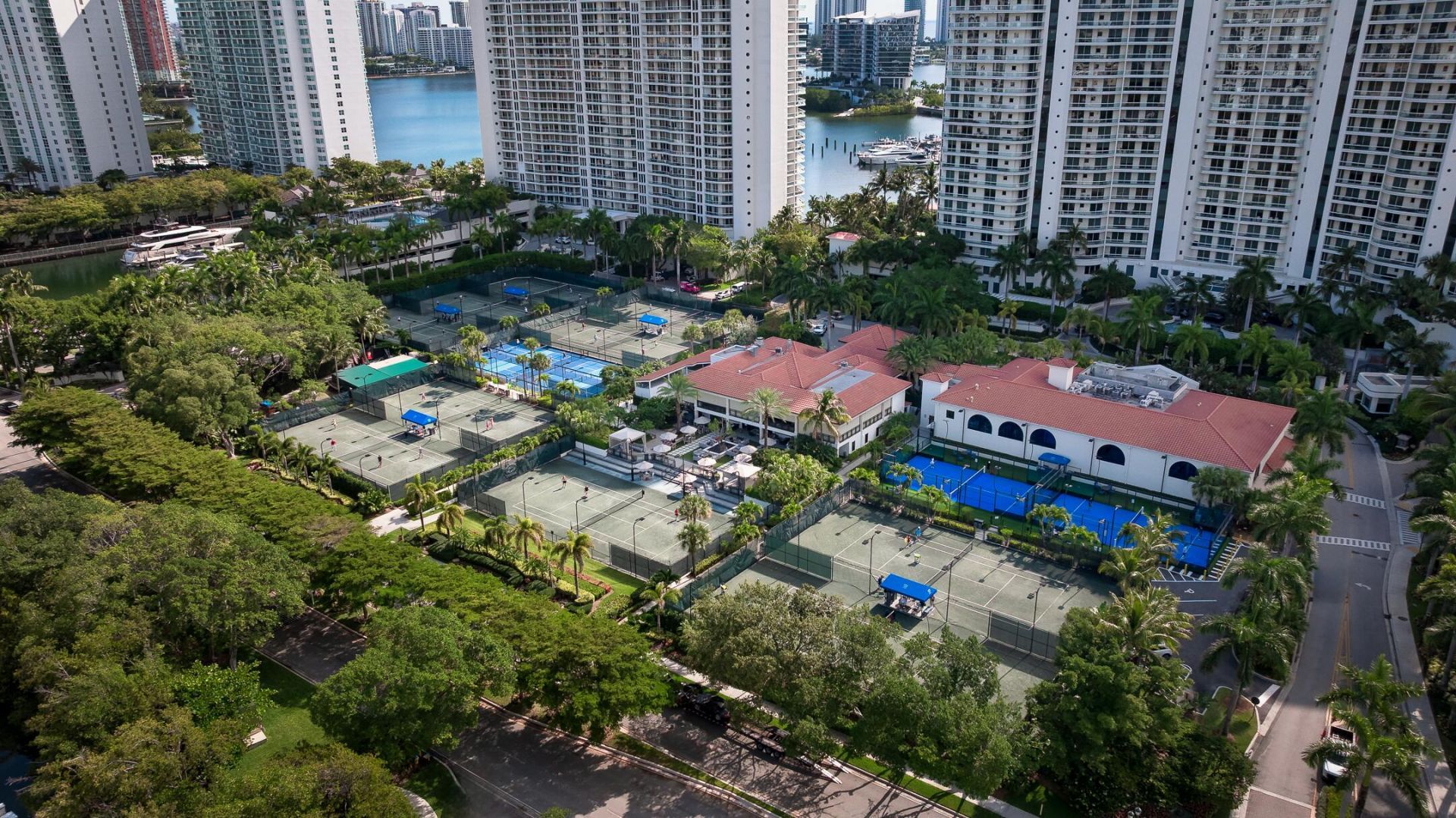 2000 Island Boulevard, Unit 903, Aventura, FL 33160 Photo