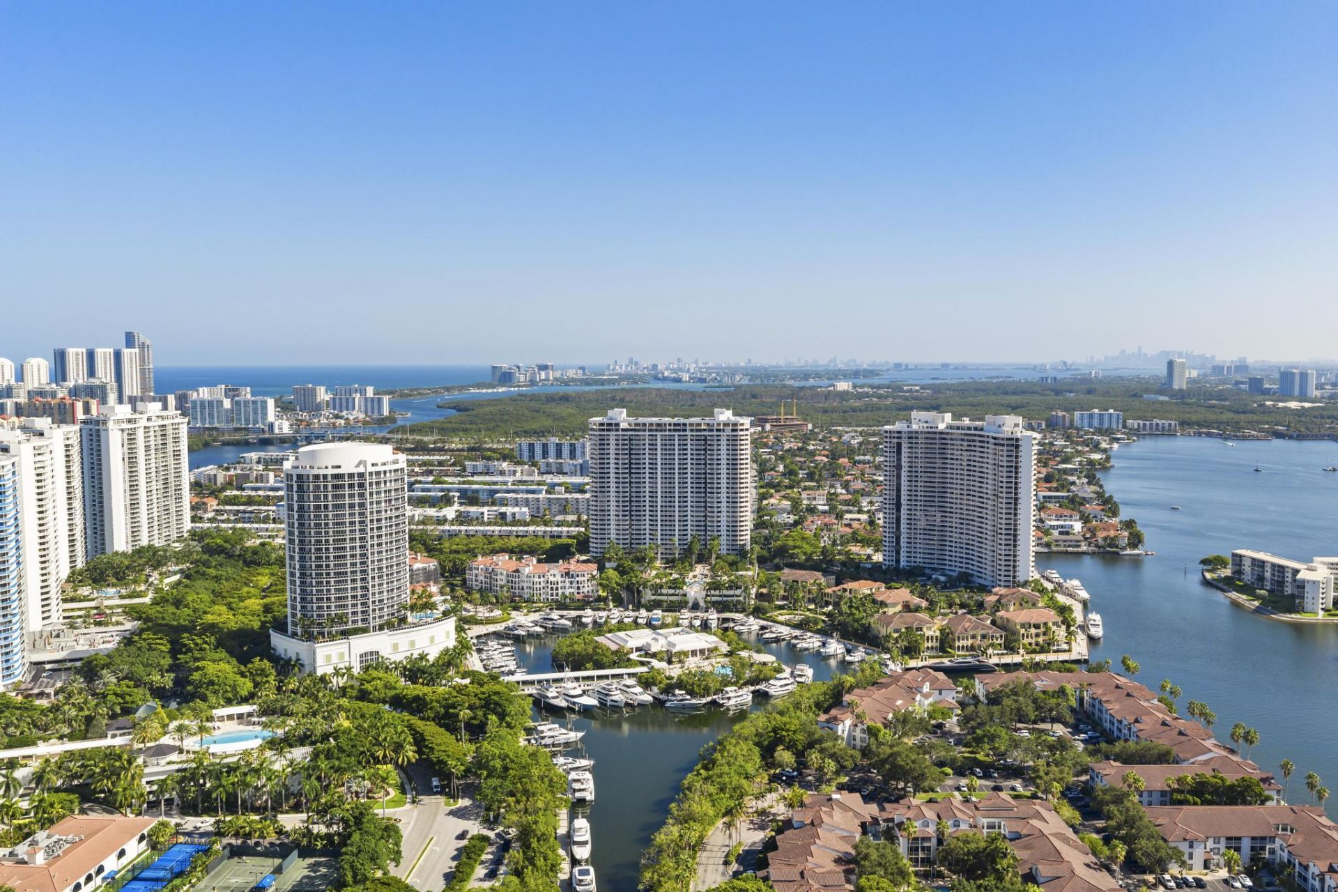 2000 Island Boulevard, Unit 903, Aventura, FL 33160 Photo