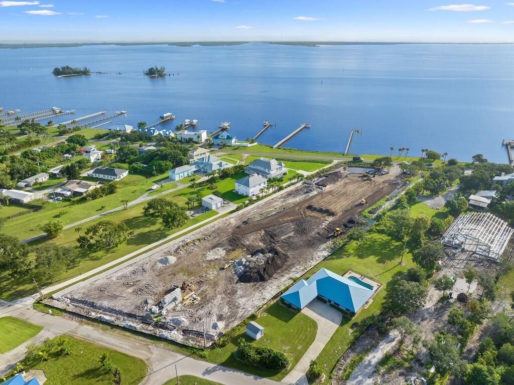 13225 N Indian River Drive, Unit 5, Sebastian, FL 32958 Photo
