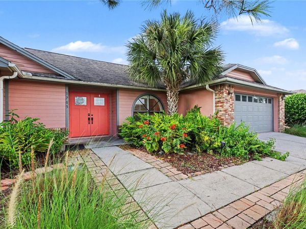1703 PADDOCK DRIVE, PLANT CITY, FL 33566