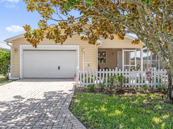 2801 BARBOZA DRIVE , THE VILLAGES, FL 32162