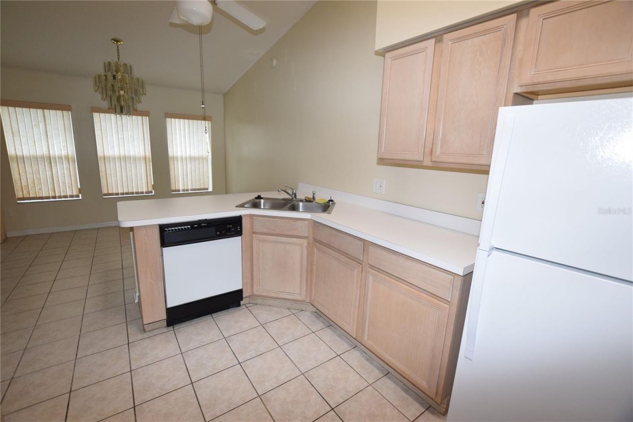 5137 Desoto Way, Leesburg, FL 34748 Photo