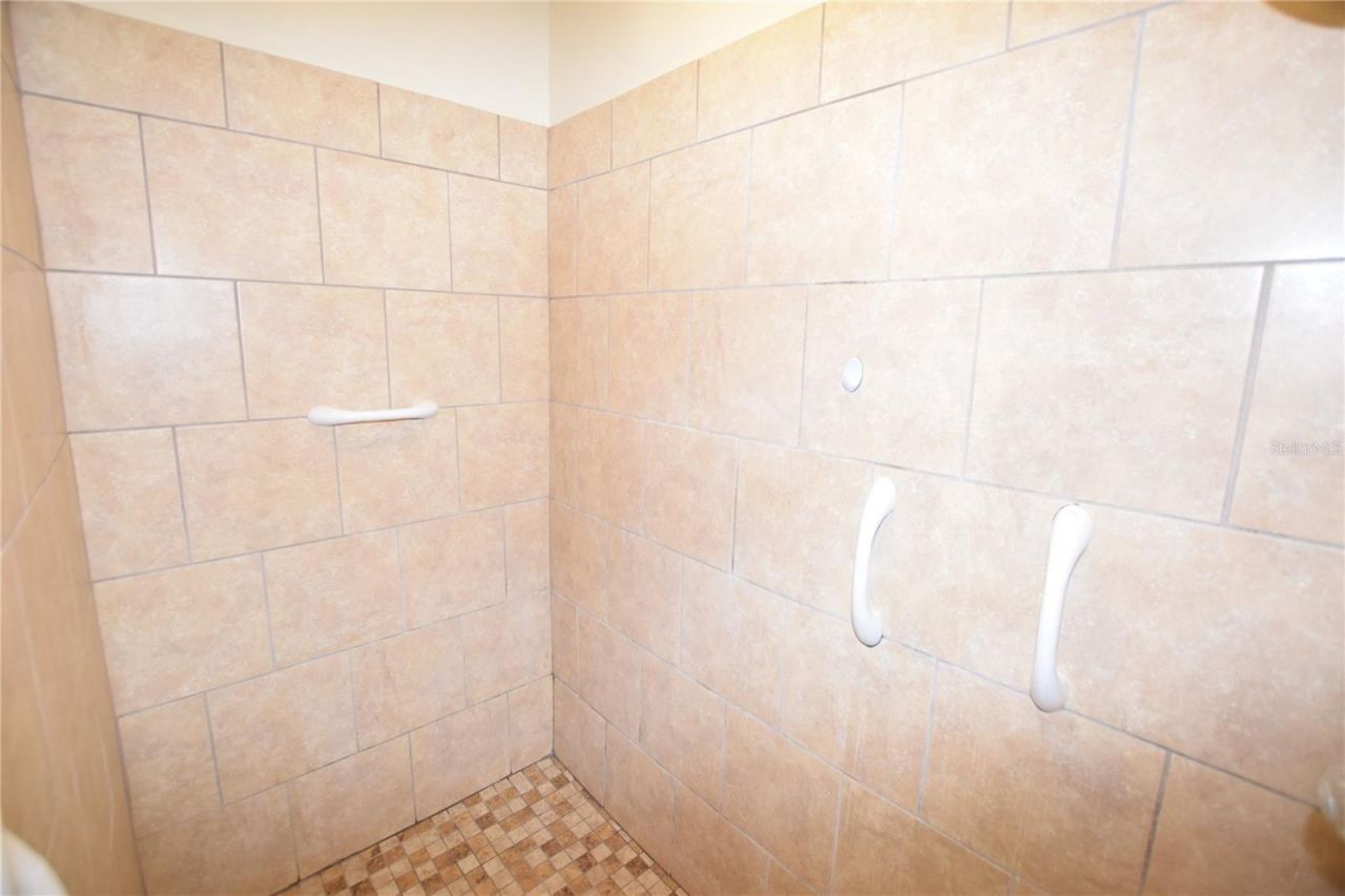 5137 Desoto Way, Leesburg, FL 34748 Photo