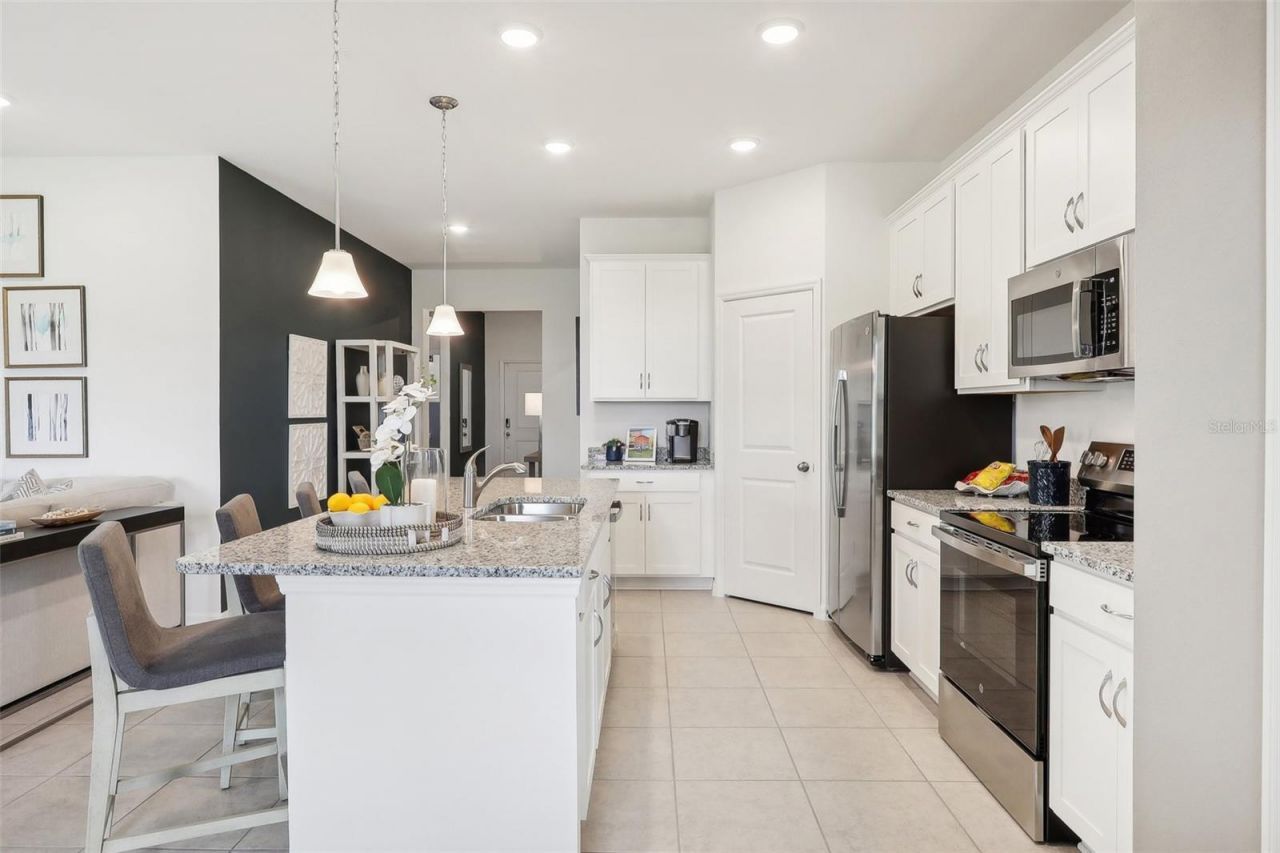 3803 Senna Way , Tavares, FL 32778 Photo