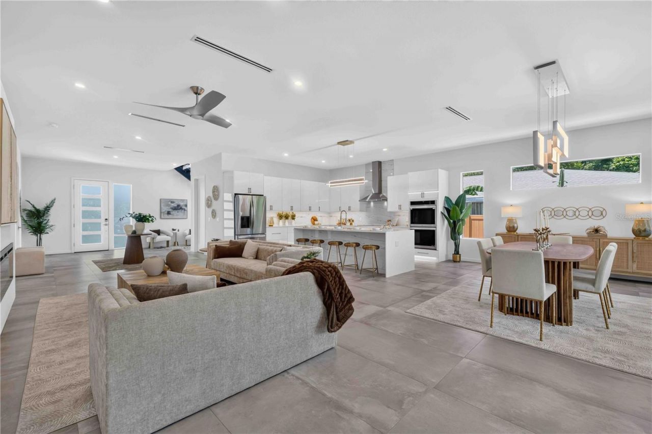 2419 Hillview Street Street, Sarasota, FL 34239 Photo