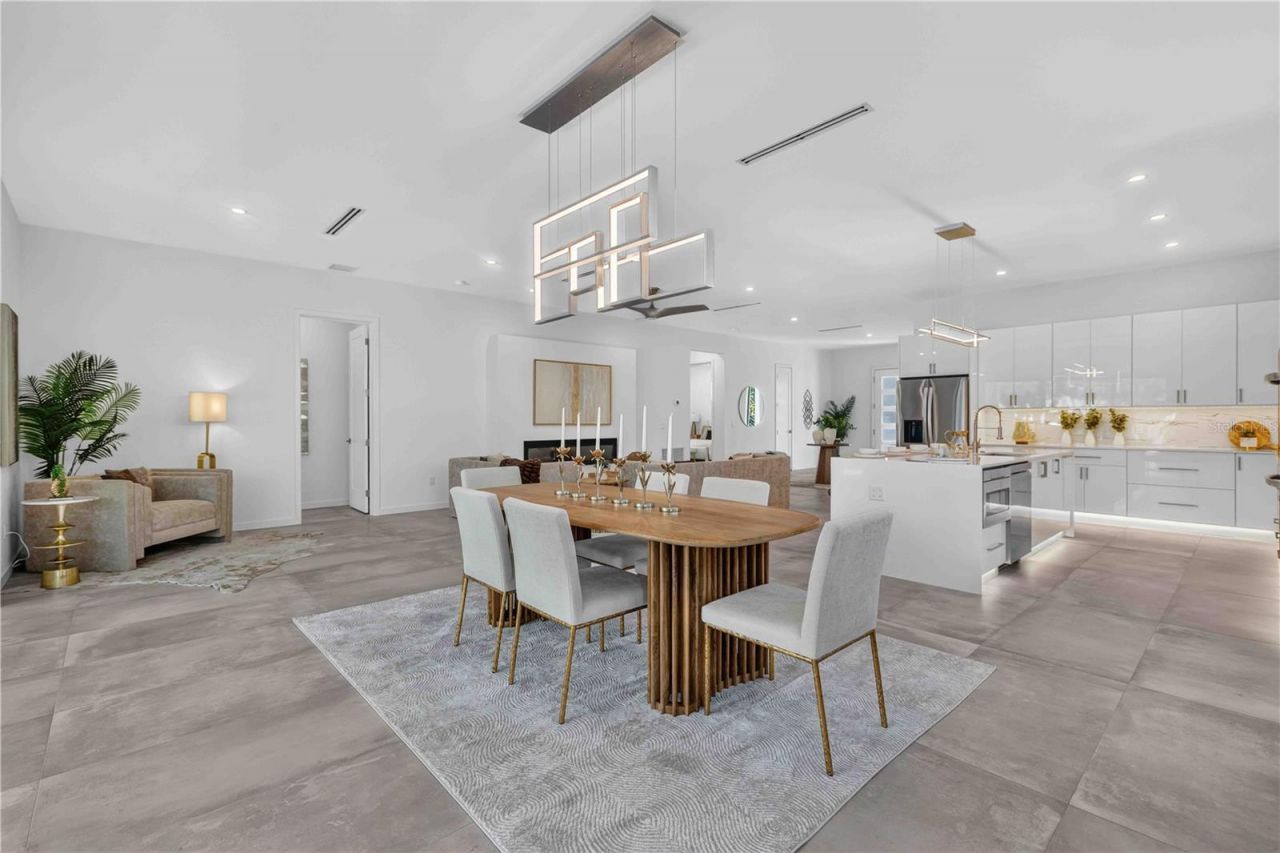 2419 Hillview Street Street, Sarasota, FL 34239 Photo