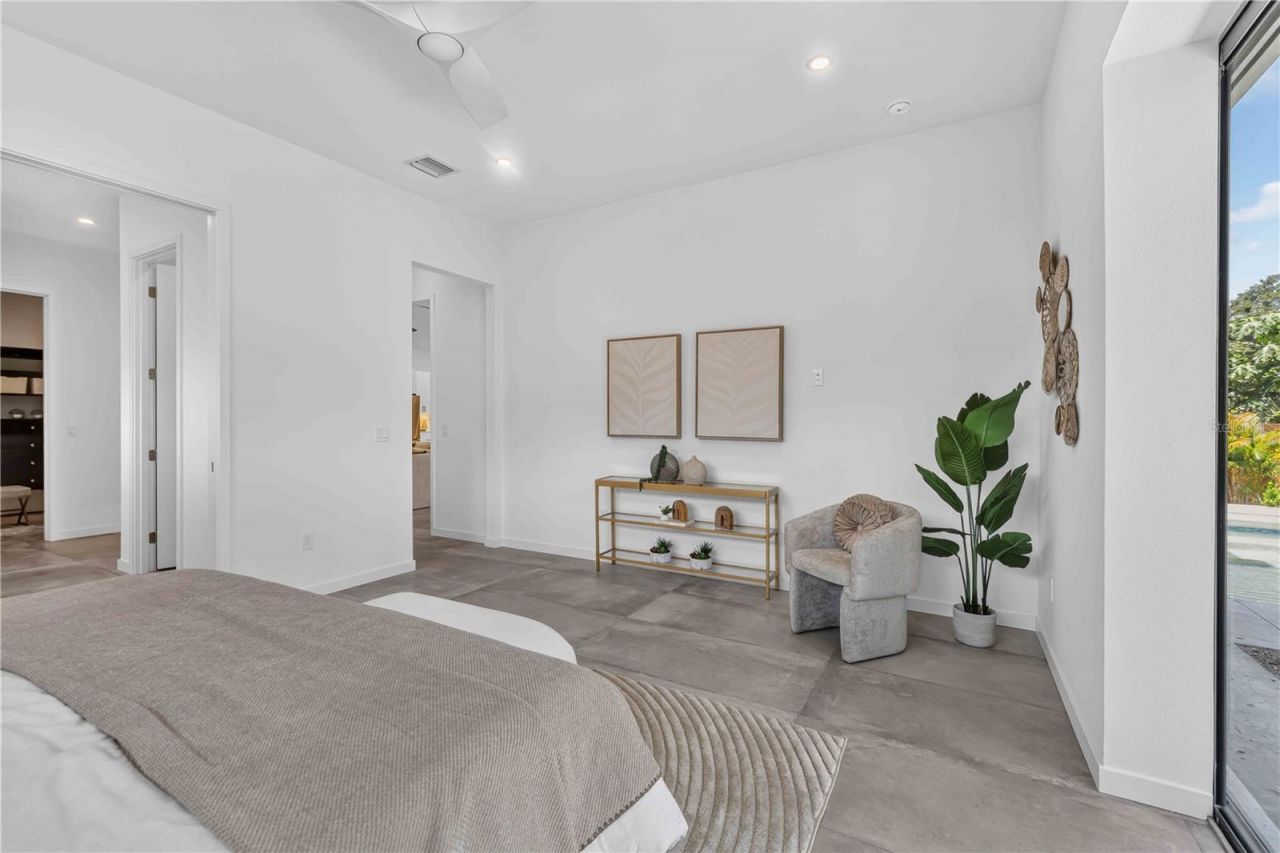 2419 Hillview Street Street, Sarasota, FL 34239 Photo