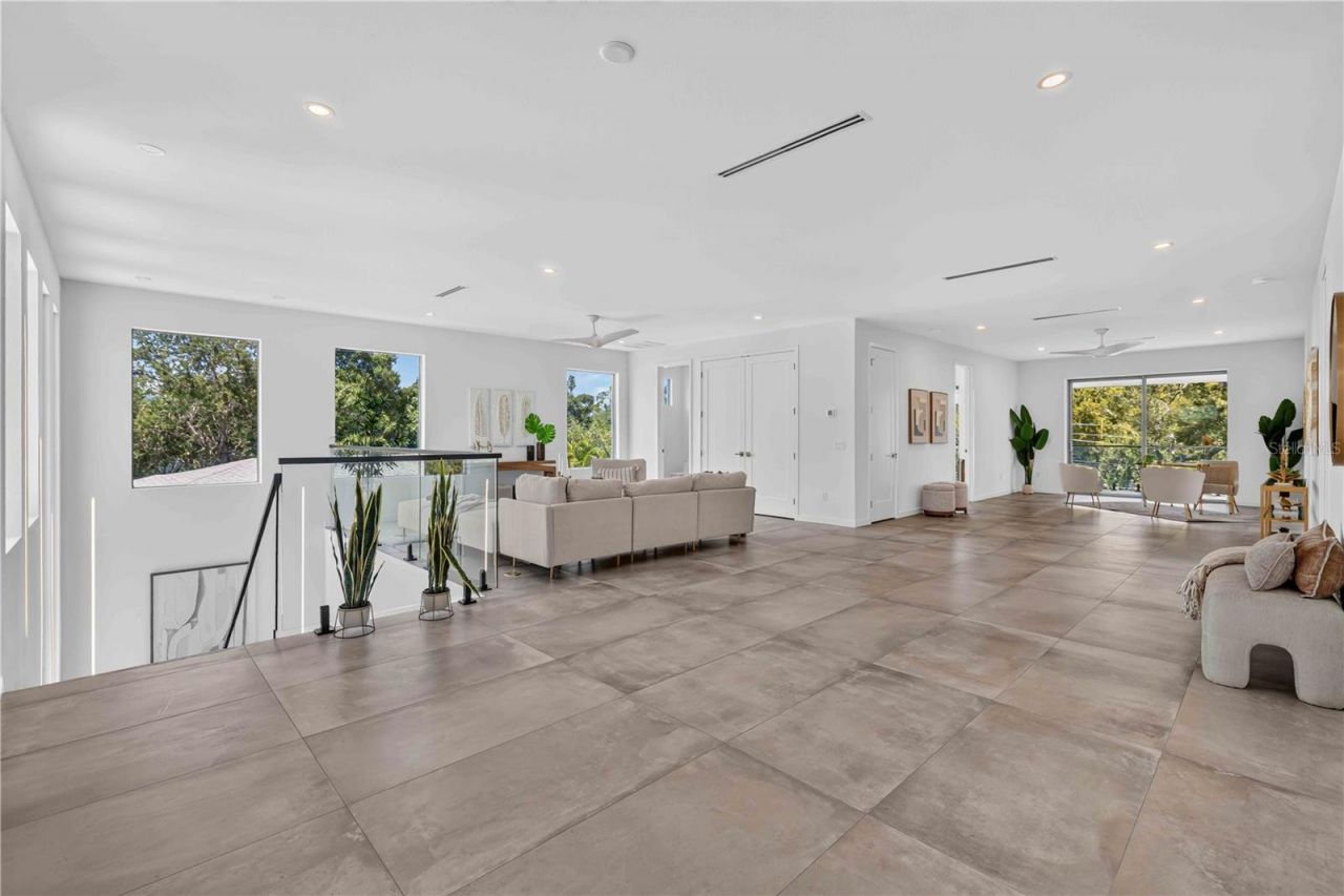 2419 Hillview Street Street, Sarasota, FL 34239 Photo