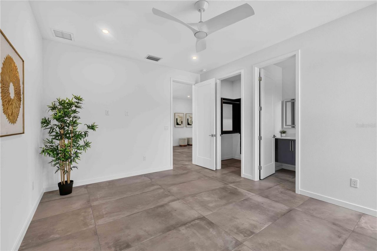 2419 Hillview Street Street, Sarasota, FL 34239 Photo