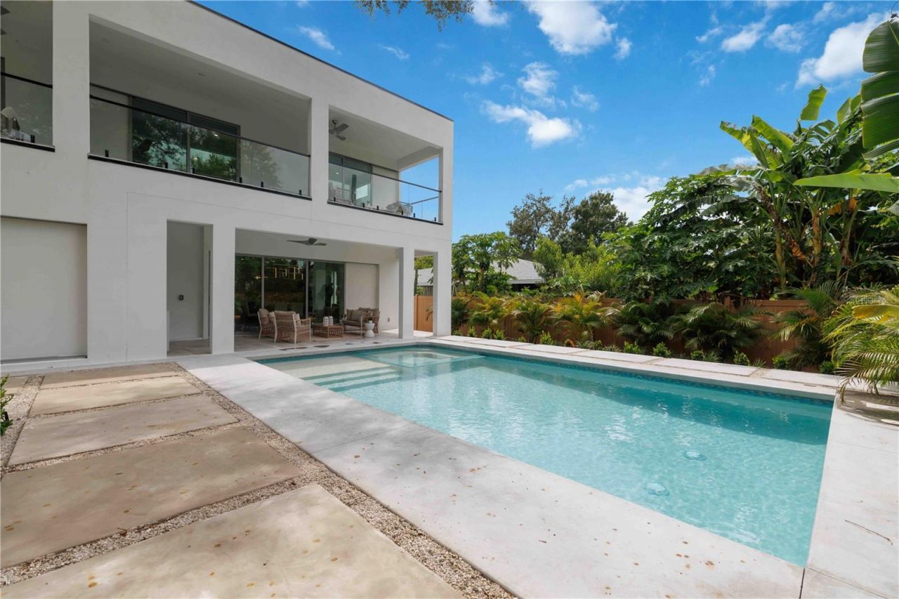 2419 Hillview Street Street, Sarasota, FL 34239 Photo