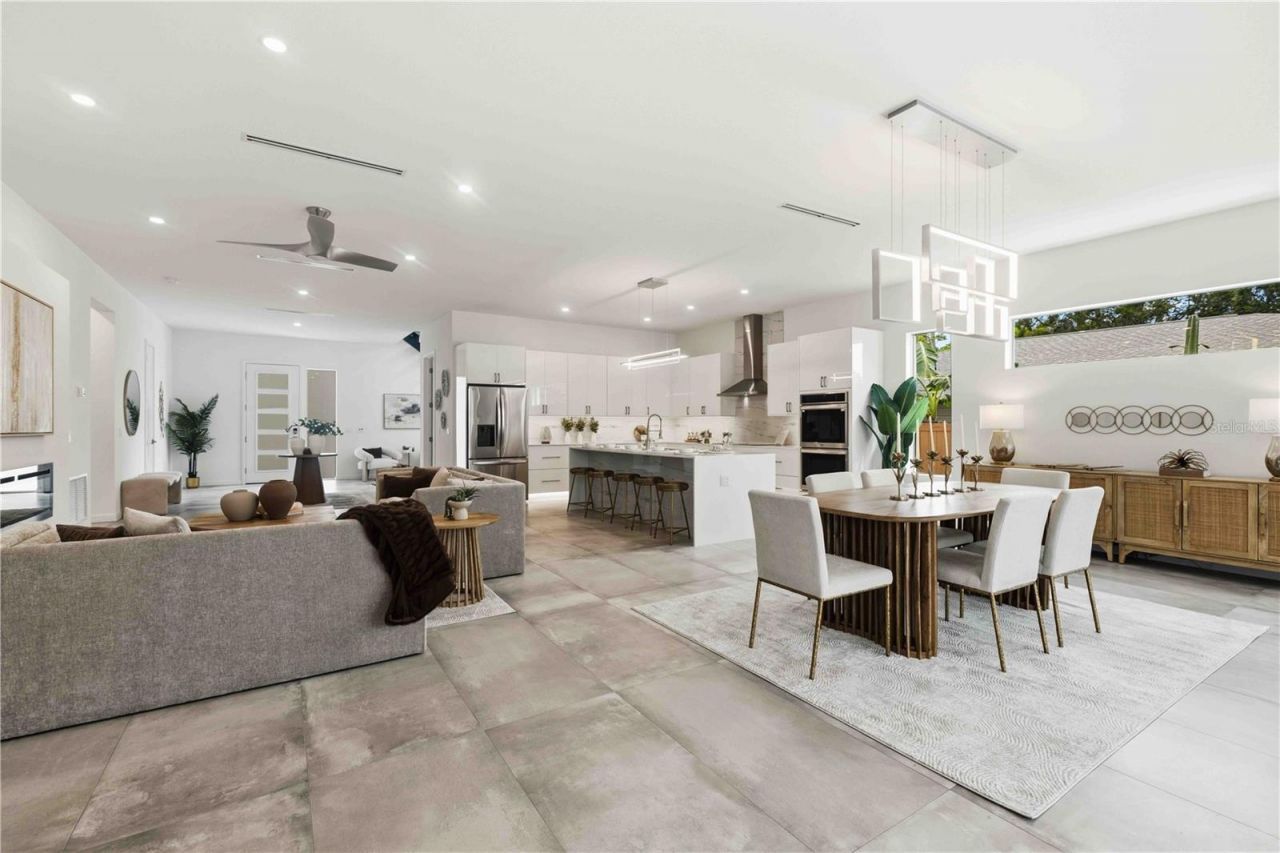 2419 Hillview Street Street, Sarasota, FL 34239 Photo