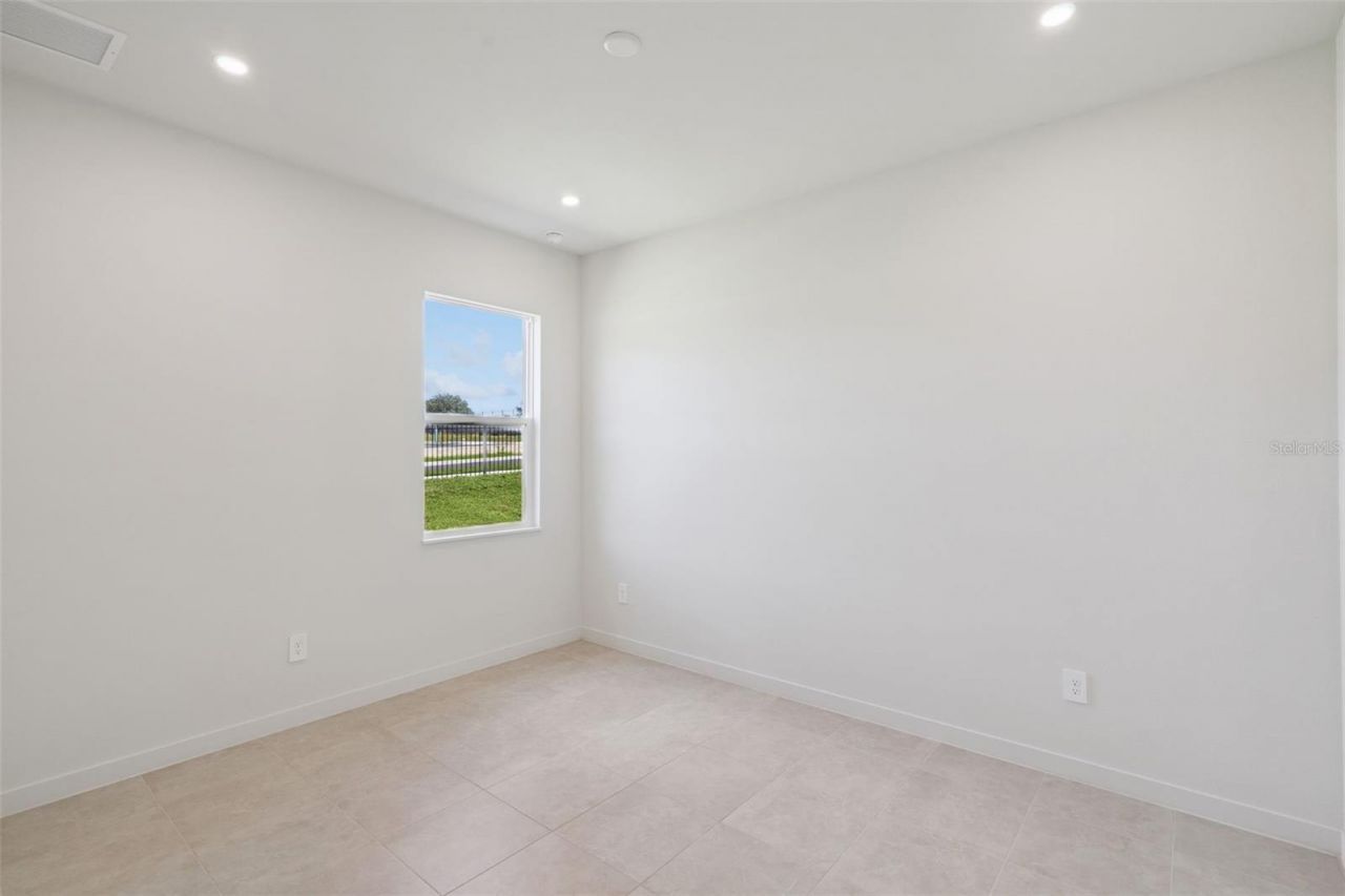 419 Skyfield Court , Lady Lake, FL 32159 Photo