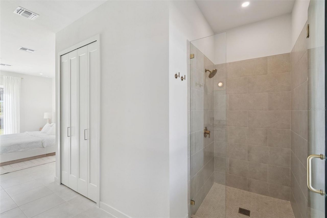 419 Skyfield Court , Lady Lake, FL 32159 Photo