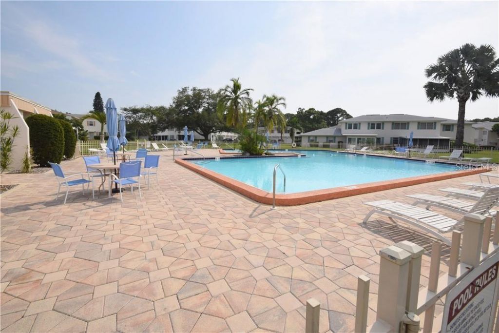 3123 39th Street S, Unit C, Saint Petersburg, FL 33711 Photo