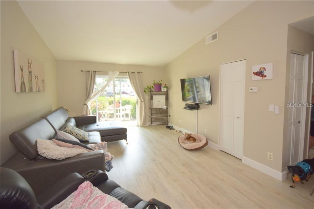 3123 39th Street S, Unit C, Saint Petersburg, FL 33711 Photo