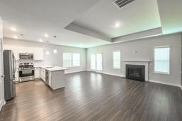 433 Lundby Drive photo 4