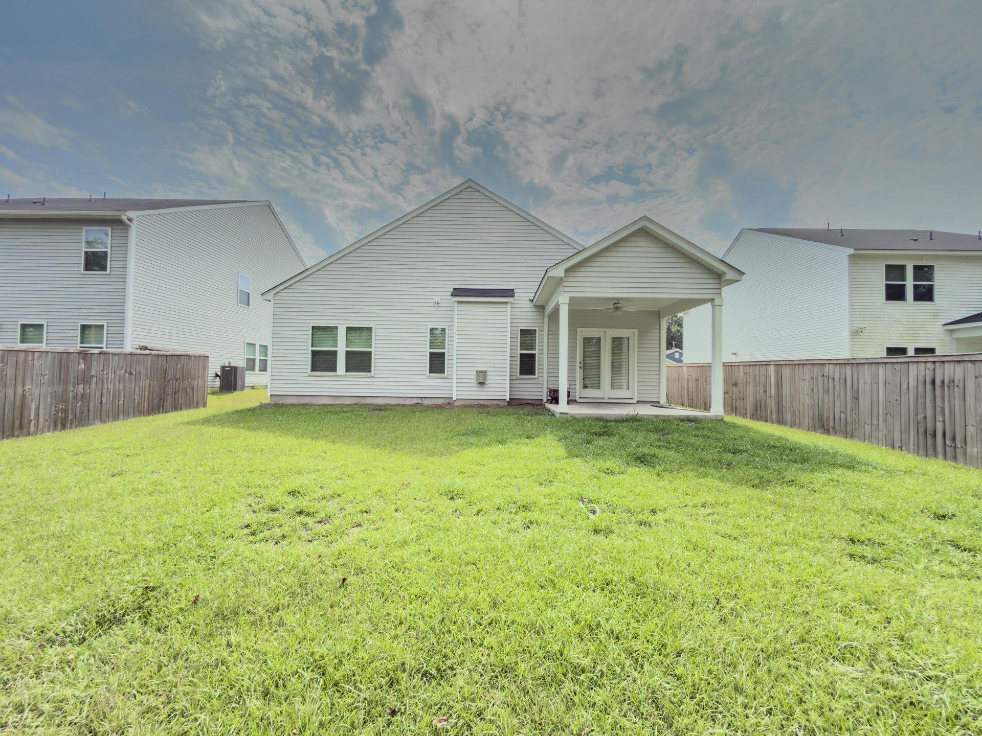 433 Lundby Drive Photo 22