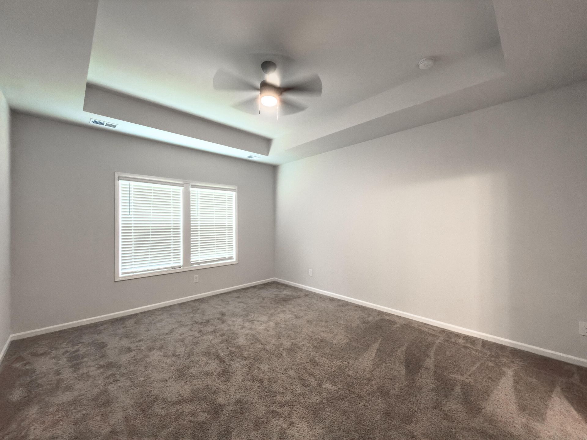 433 Lundby Drive Photo 9