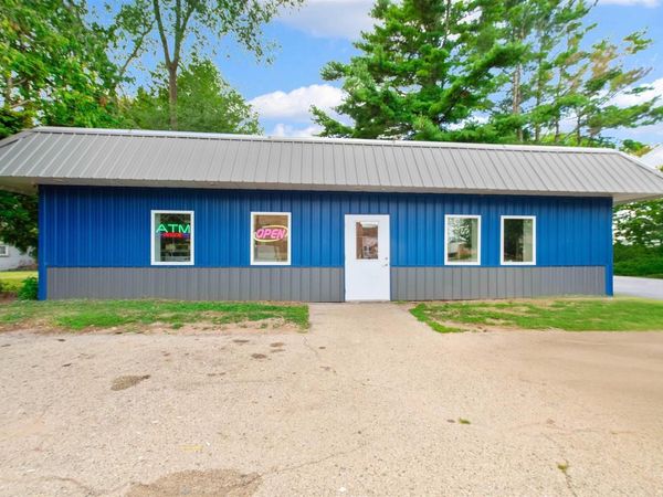171 W FRONT STREET, Peshtigo, WI 54157