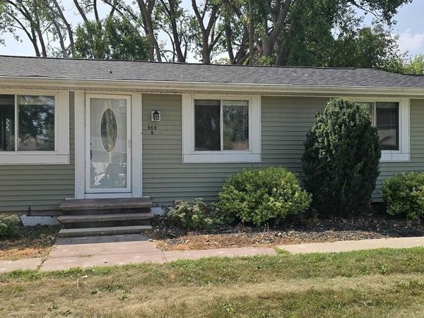 969 7TH STREET, Unit B, Menasha, WI 54952