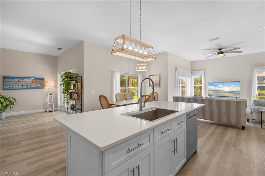 9049 Spring Mountain Way , Fort Myers, FL 33908 Photo