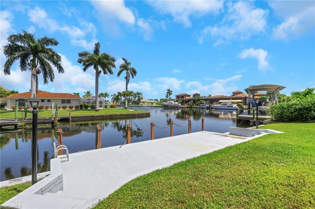 4943 Pelican Blvd, Cape Coral, FL 33914 Photo