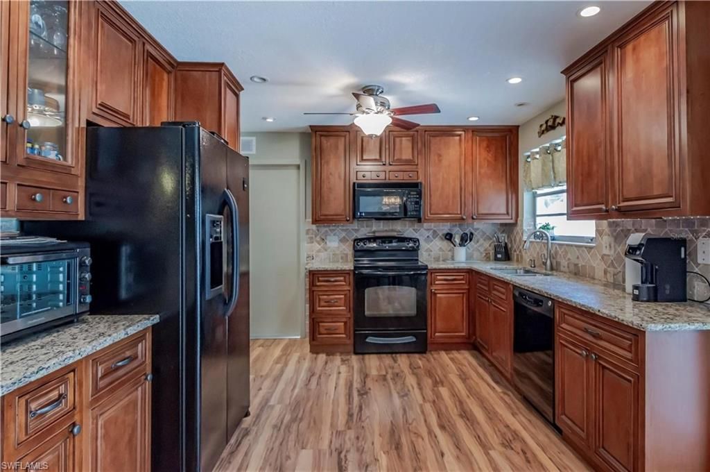 22215 Oneida Ave , Port Charlotte, FL 33952 Photo
