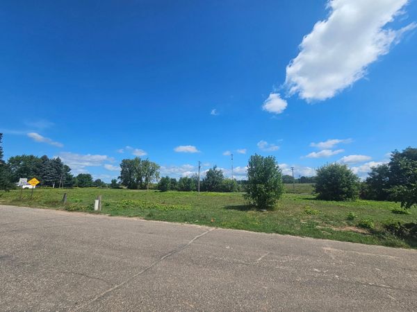 33375 Rochester Street NE, Cambridge, MN 55008