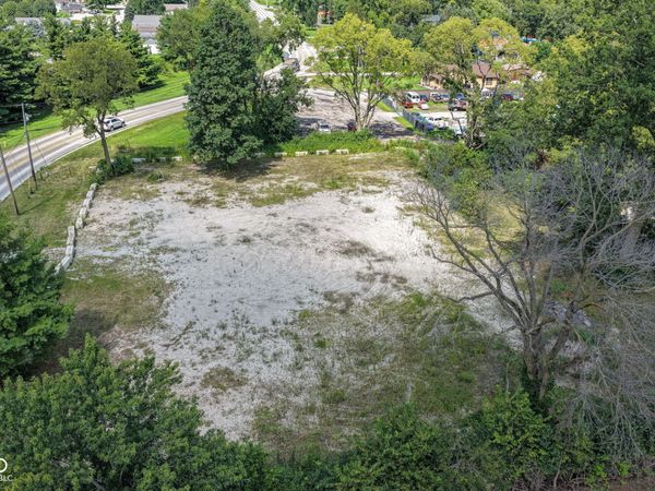 17090 River Road , Noblesville, IN 46062