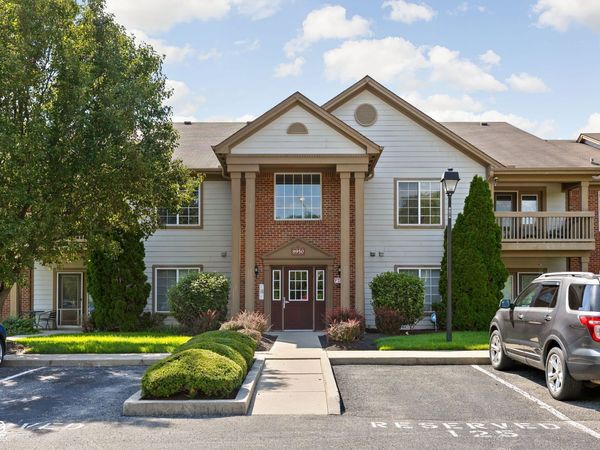 8950 Hunters Creek Drive , Unit 208, Indianapolis, IN 46227