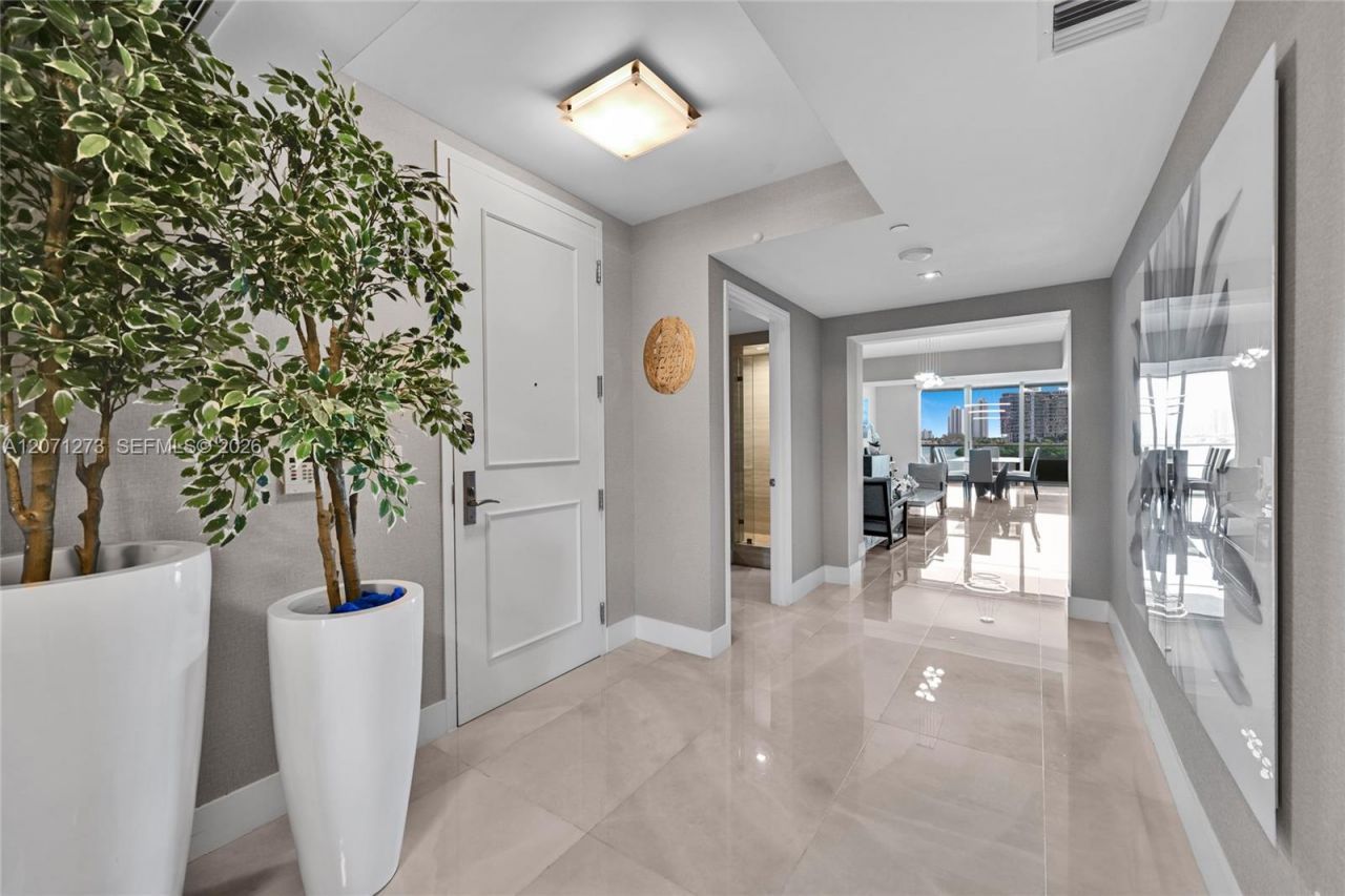 3301 NE 183rd St , Unit 509, Aventura, FL 33160 Photo