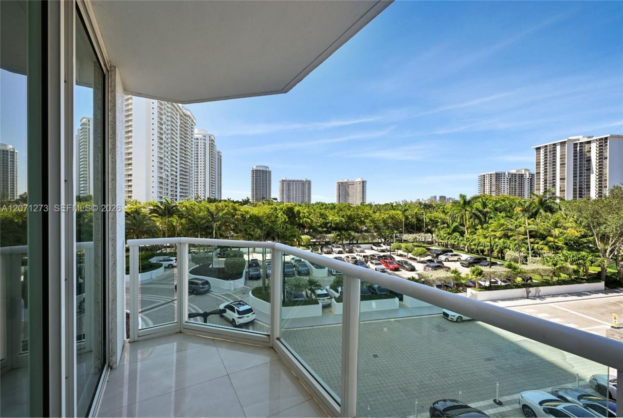 3301 NE 183rd St , Unit 509, Aventura, FL 33160 Photo